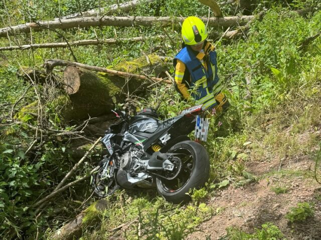 Motorradfahrer wird bei Unfall schwer verletzt