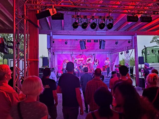 2. Rock- und Metalfestival heute im Technikmuseum in der Dodendorfer Straße