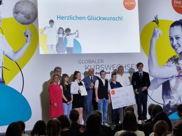 Magdeburger Comenius-Schule unter bundesweit Bestplatzierten im Schulwettbewerb zur Entwicklungspolitik „alle für EINE WELT für alle“