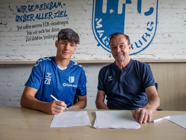 Profivertrag für Torhüter Robert Kampa