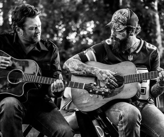 Post Malone veröffentlicht neuen Song mit Blake Shelton und kündigt sein neues Album “F−1 Trillion” für den 16. August an