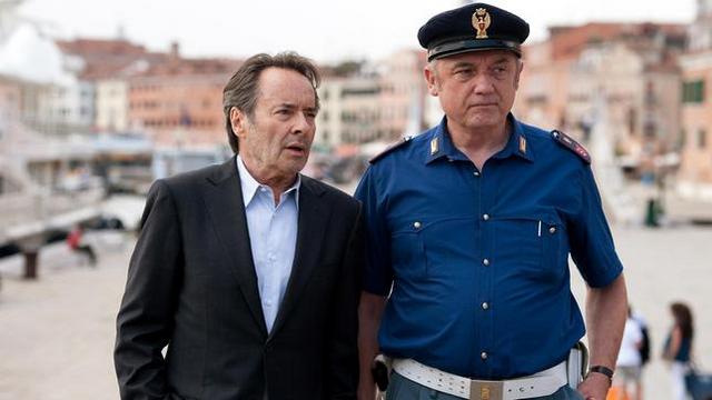 Krimi: Donna Leon – Das goldene Ei (Das Erste 20:15 – 21:45 Uhr)