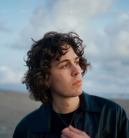 FIL BO RIVA und seine neue Single “Black & Blue”