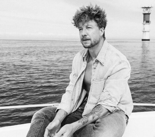 Samu Haber veröffentlicht seine neue Single „Who Do I“