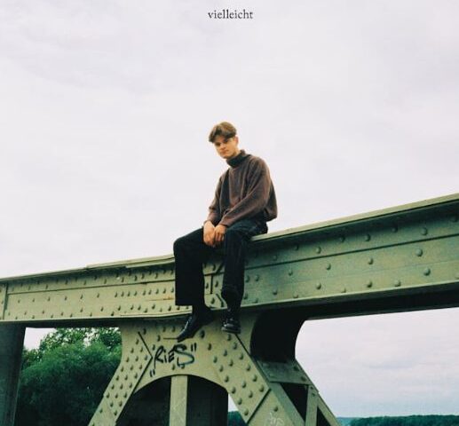 JAS präsentiert seine neue Single “Vielleicht”