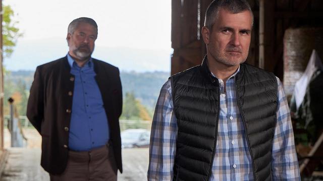 Krimiserie: Die Rosenheim-Cops – Bauer sucht Bauer (ZDF 16:10 – 17:00 Uhr)