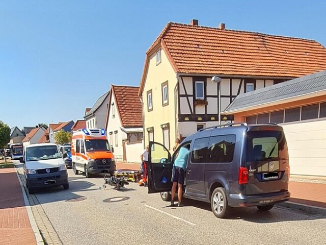 Mopedfahrer nach Auffahrunfall schwer verletzt