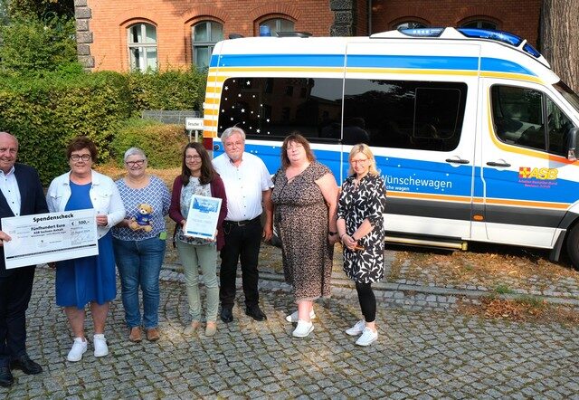 Sozialministerium spendet 500 Euro an Wünschewagen Sachsen-Anhalt