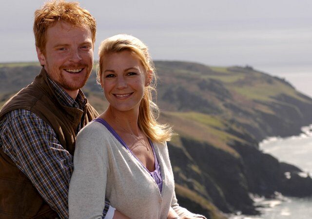 Aus der Herzkino-Reihe Rosamunde Pilcher: Wohin du auch gehst (ZDF 13:40 – 15:10 Uhr)