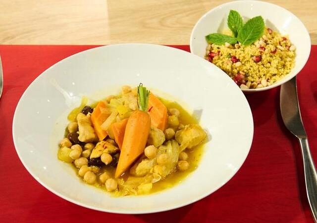 Die Küchenschlacht: Kaninchen-Tajine mit grünen Oliven vom 08. August 2024