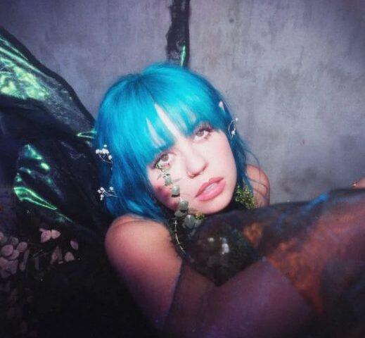 Kings Elliot präsentiert neuen Song “I Hate The Sun”