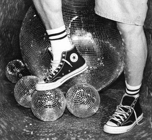 Samu Haber veröffentlicht seine neue Single „Hollywood Heels“