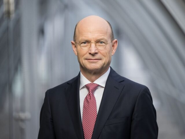 Sparkassen-Präsident Reuter sorgt sich um Konjunktur