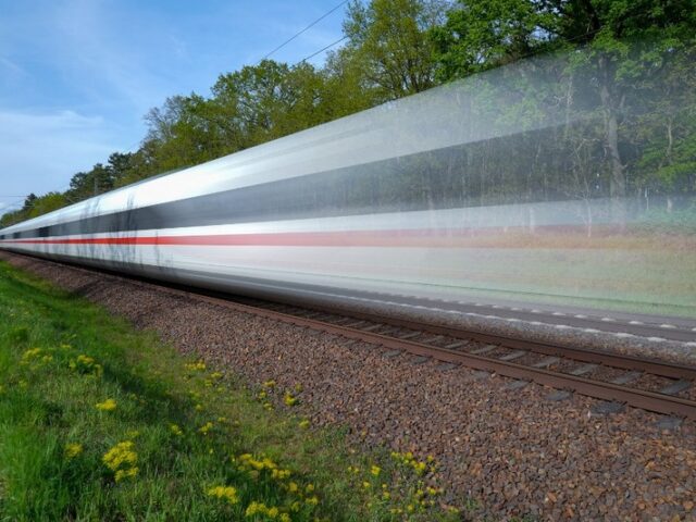 Neuer Fahrplan mit mehr internationalen Angeboten, mehr Sprinter- und Direktverbindungen in Deutschland