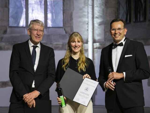 Magdeburger Medizinstudentin für Forschung zu Lungenkrebs ausgezeichnet