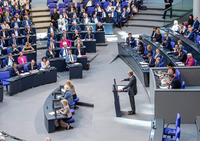 Sexuelle Gewalt und Missbrauch: Bundestag berät Schutz von Kindern