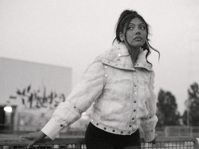 Charlize präsentiert ihre neue Single „Anomalie“