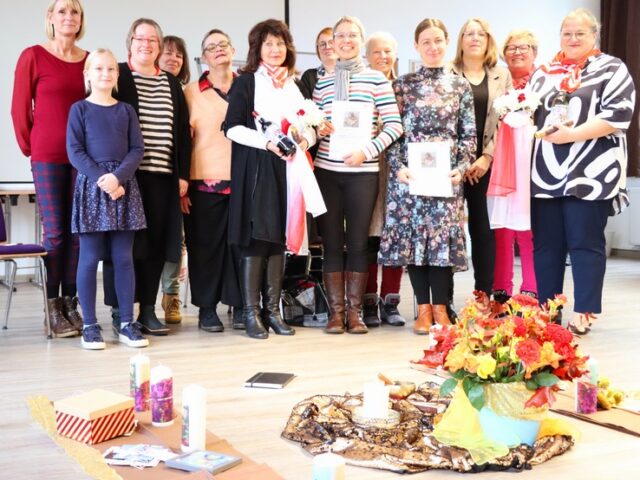 Zertifikate übergeben: Elf Ehrenamtliche verstärken Trauerbegleitdienste der Malteser in Sachsen-Anhalt und Thüringen