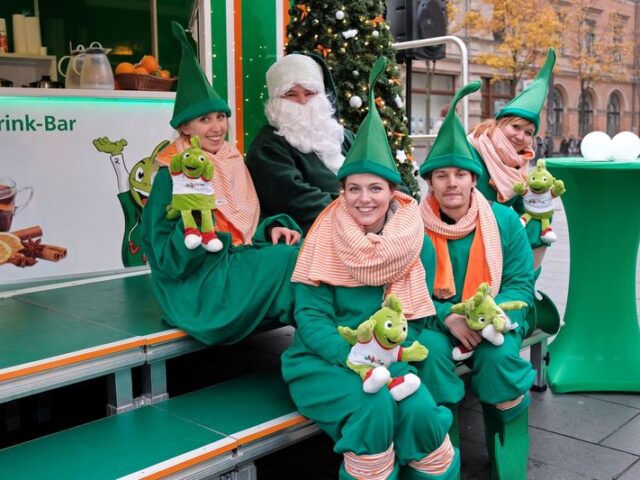 AOK Sachsen-Anhalt landesweit mit Spendenaktion auf Weihnachtsmärkten