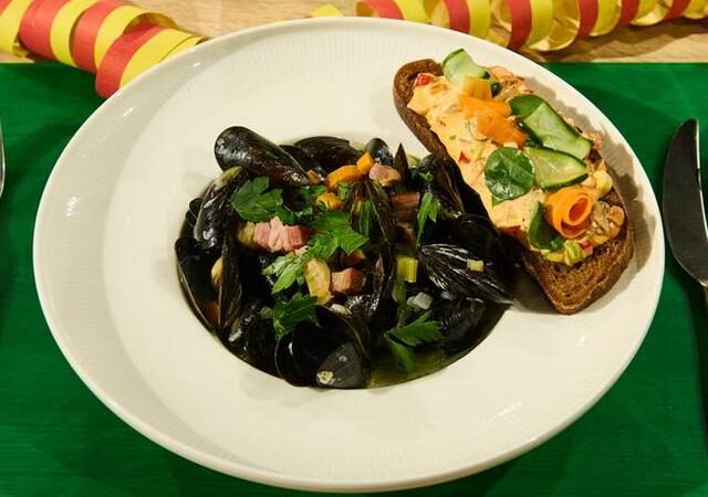 Die Küchenschlacht: Miesmuscheln vs. Bohnensuppe vom 11. November 2024