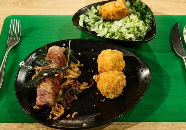 Die Küchenschlacht: Hähnchenbrust vs. Involtini alla saltimbocca vom 12. November 2024