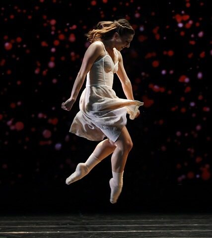 Opernhaus am 7. Dezember: Schneewittchen tanzt in Fantasywelt