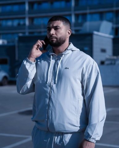 Omar veröffentlicht seine neue Single “IMMERNOCH”