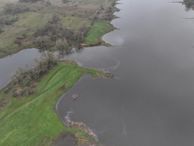 Wasserschutzpolizeirevier: Gewässerverunreinigung auf der Elbe