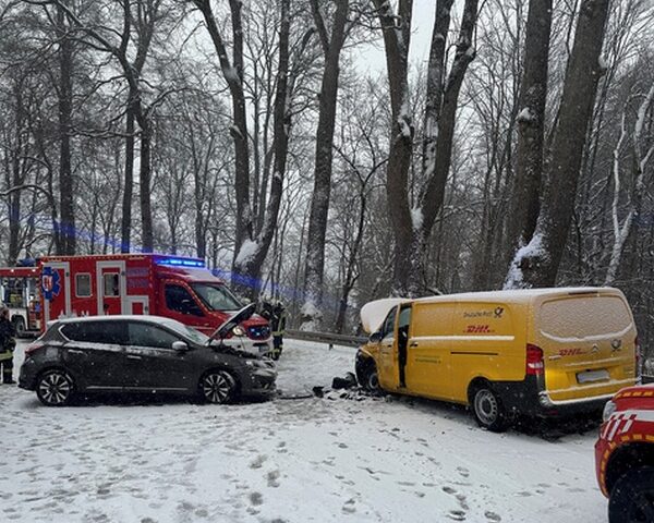 Glatteis sorgt für zahlreiche Unfälle im Harz