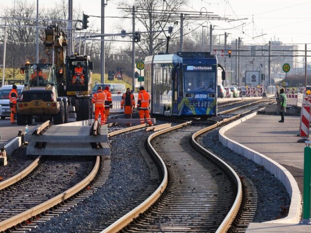 Neubau Straßenbahnstrecke Rothensee: Endspurt zur Fertigstellung – Anpassungen bei der Linie 10