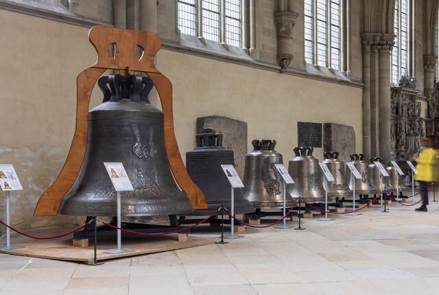 Magdeburger Domglockenprojekt im Endspurt zum Guss der zweitgrößten Glocke Deutschlands, der CREDAMUS