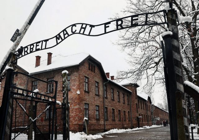 Dokumentation: Auschwitz – Countdown zur Befreiung (n-tv  20:15 – 22:00 Uhr)