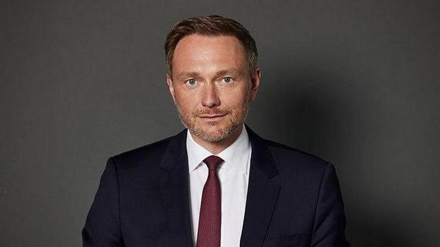 Christian Lindner (FDP): „Die FDP wird Anträge der CDU unterstützen, unabhängig davon, wer auch im Bundestag diese Anträge passieren lassen will.“