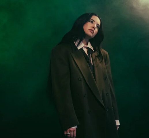 Lauren Spencer-Smith veröffentlicht ihre neue Single “Pray”