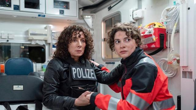 Krimi: Großstadtrevier –  Im Moment der Angst     (Das Erste  20:15 – 21:45 Uhr)