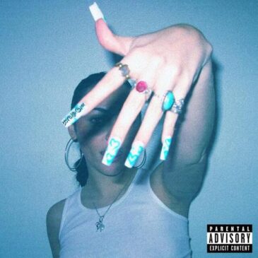 Cil mit ihrer neuen Single „Loser“
