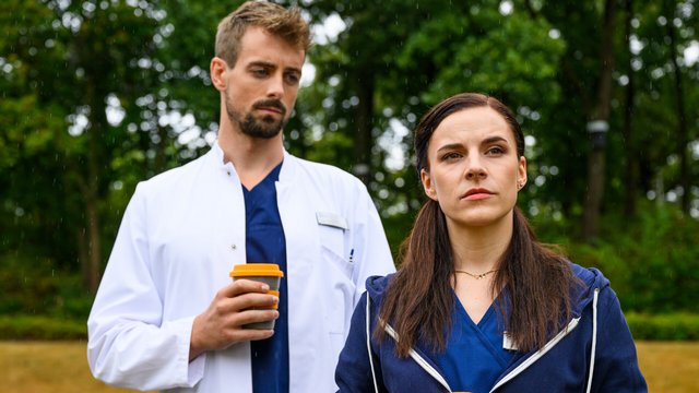 Krankenhausserie: Bettys Diagnose – Harte Landung (ZDF 19:25 – 20:15 Uhr)