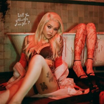Bella Poarch mit ihrer neuen Single „Will You Always Love Her?“