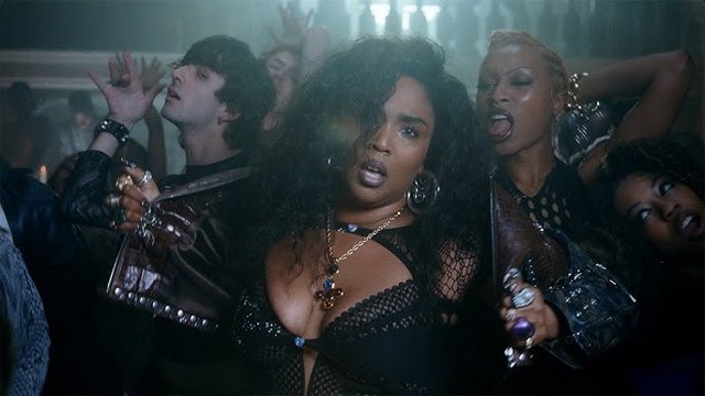 Lizzo veröffentlicht ihre neue Single „Love in Real Life“