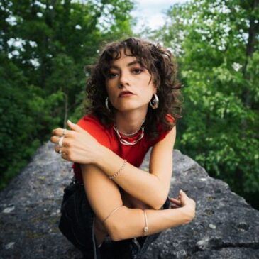 LUANA präsentiert heute ihre neue Single „Wenns am schönsten ist“