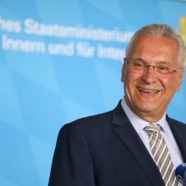 Beschäftigte im Staatsdienst: AfD-Mitgliedern droht Überprüfung