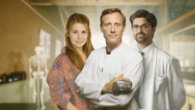 Herzkino: Dr. Nice – Flammende Herzen (ZDF 20:15 – 21:45 Uhr)
