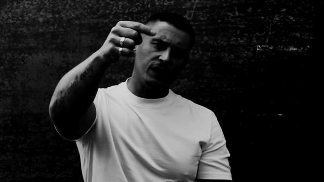 Disarstar mit seiner neuen Single „Meine Söhne geb‘ ich nicht“