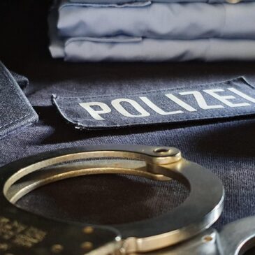 Diebstahl in der Schönebecker Polizeiwache: Polizist soll 13.000 Euro gestohlen haben