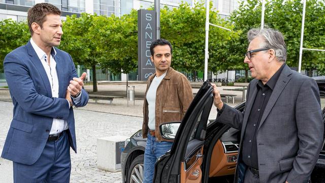 Krimiserie: Die Rosenheim-Cops – Es liegt was in der Luft (ZDF 19:25 – 20:15 Uhr)
