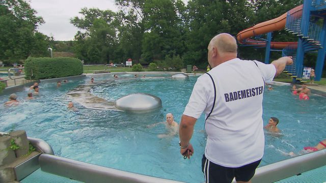 Deutschlands oberster Bademeister sieht in schlecht ausgebildetem Personal Sicherheitsrisiko