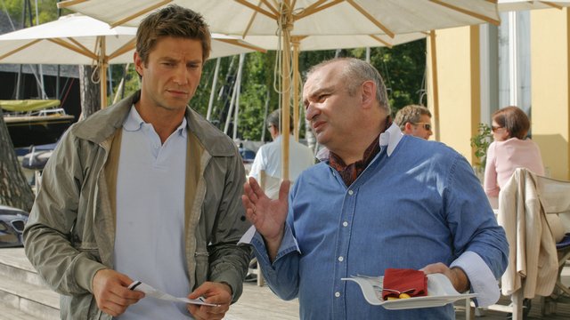 Krimiserie: Die Rosenheim-Cops – Wer stört, stirbt (ZDF 16:10 – 17:00 Uhr)