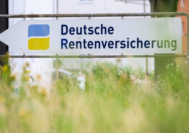 ARD-DeutschlandTREND: Rente, Pflege, Krankenversicherung: Hoher Problemdruck und geringes Vertrauen in Lösungskompetenz