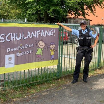 „Sicherer Schulweg“: Aktion setzt Zeichen für Sicherheit von Kindern und Jugendlichen im Straßenverkehr