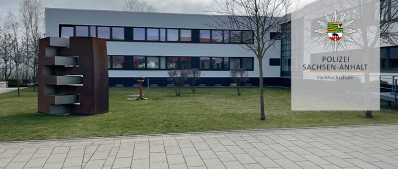Fachhochschule Polizei: Absolventen erhalten von Innenministerin ihre Zeugnisse